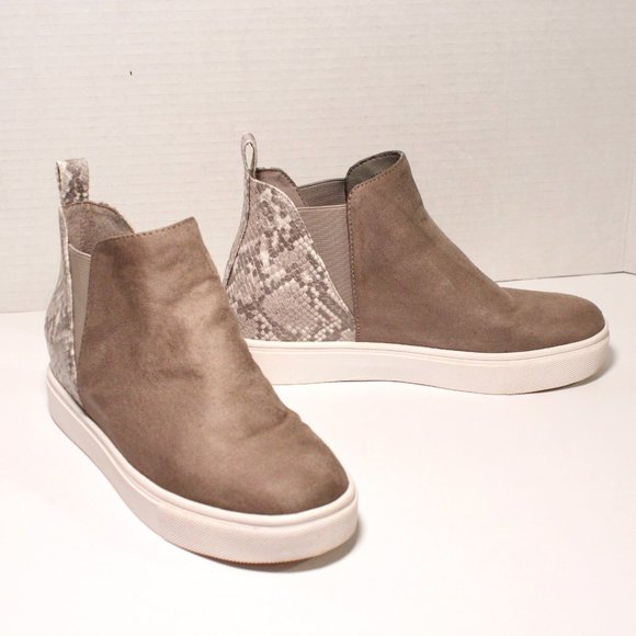 LIKE NEW! Steve Madden - 2" Heel | 5.5 - Picture 1 of 10